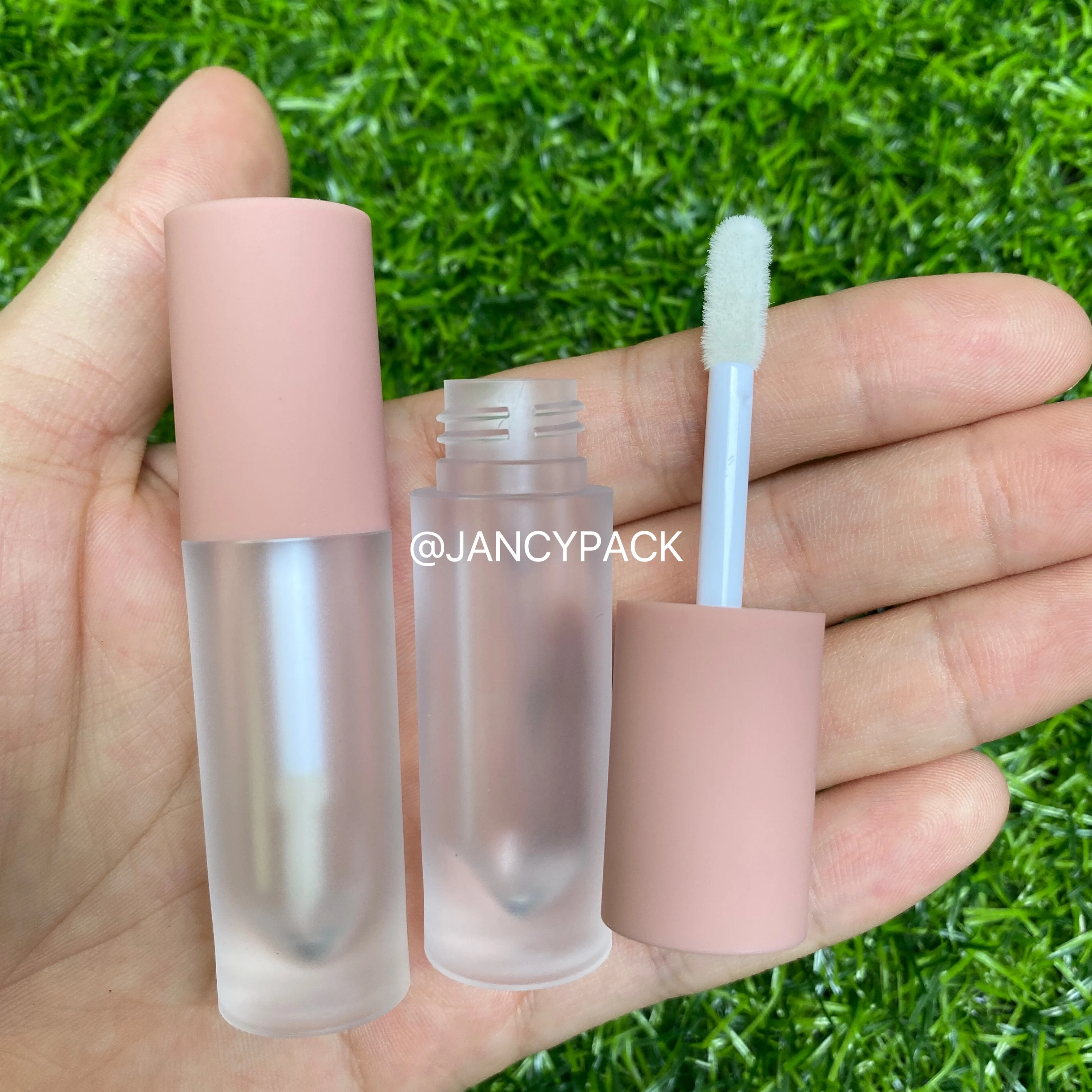 

2ML Lip Gloss Bottle Lip Glaze Tubes Lipgloss Tube Packaging Material Makeup DIY Lip Glaze Pink Lip Balm Bottle Custom Logo