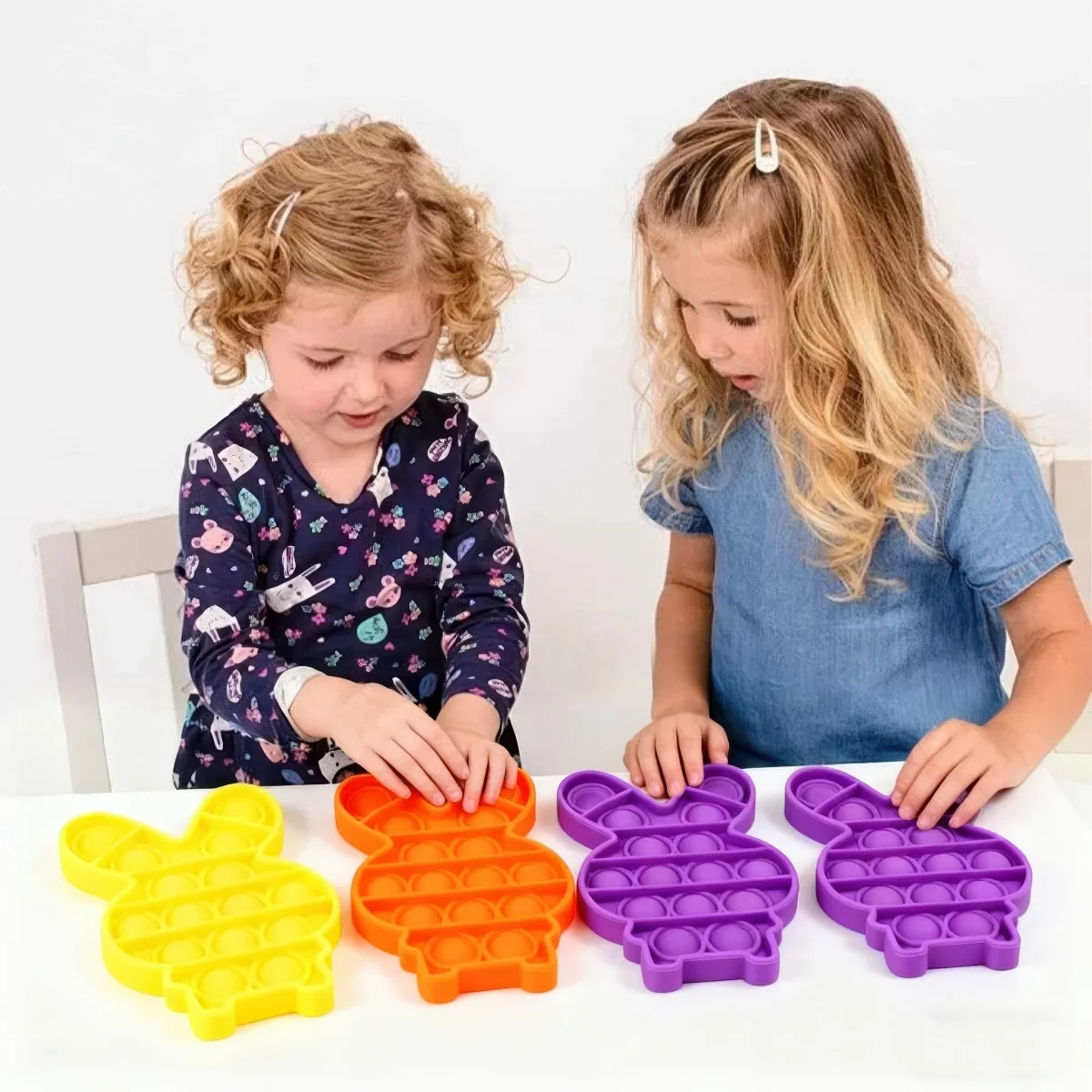 1pc Silicone Rubber Anti Anxiety Stress Relief Push Pop Bubble Rainbow Rabbit Fidget Toys Squeeze The Toy (Random Color)