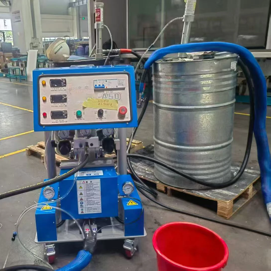 Insulated Fish Box Polyurethane Foam Casting Machine Fishing Tackle Box Polyurethane Foam Spray Machine With Gun And Hose