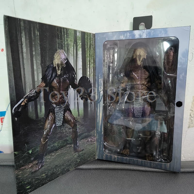 NECA Prey Ultimate Feral Predator Action Figure Collectible Model Predator Toys Christmas Gifts