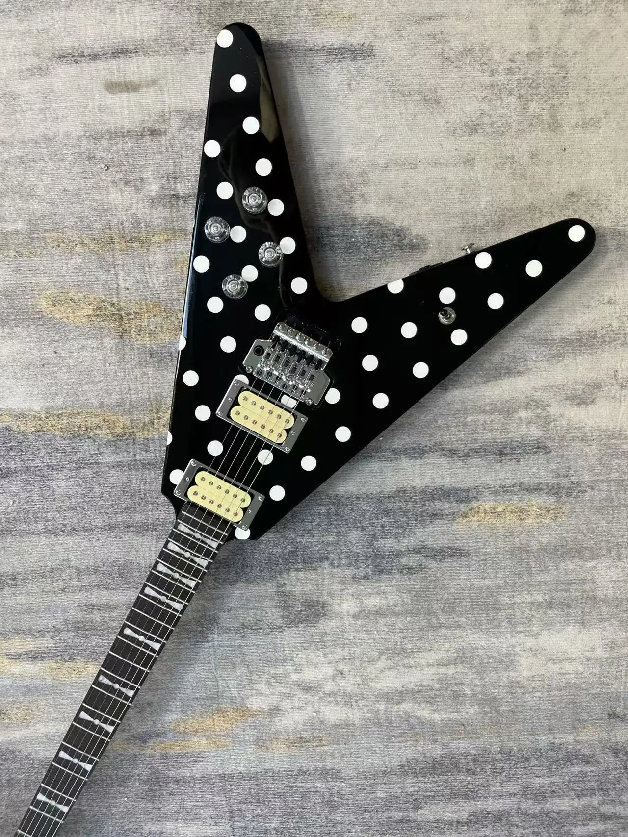 

Electric guitar, various styles, beautiful colors, fast shipping, free shipping, high quality