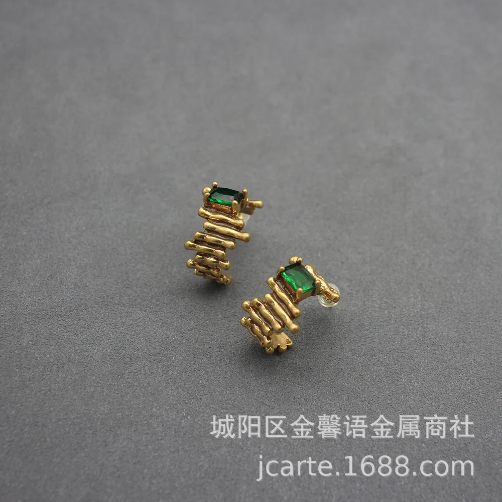Vintage Jewelry Fashion Wrinkled Irregular High-End Earrings Zircon Hoop Ring Set