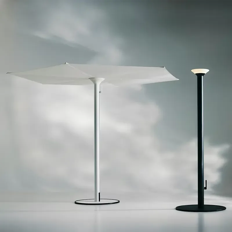 High Quality Solar LED Aluminum Frame Patio Umbrella for Hotel Outdoor Furniture