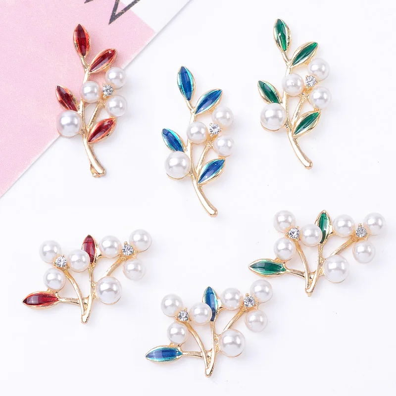 

100Pcs sets fashion temperament clothing flower plate crystal buckle drip oil pearl branches leaf accessories spot wholesale