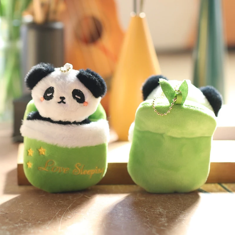 Bezaubernde Kindergeburtstagsgeschenk Panda Plüschpuppe Cartoon Hausschuhe Ragdoll Stofftier Schlüsselanhänger Anhänger Rucksack Hängedekoration