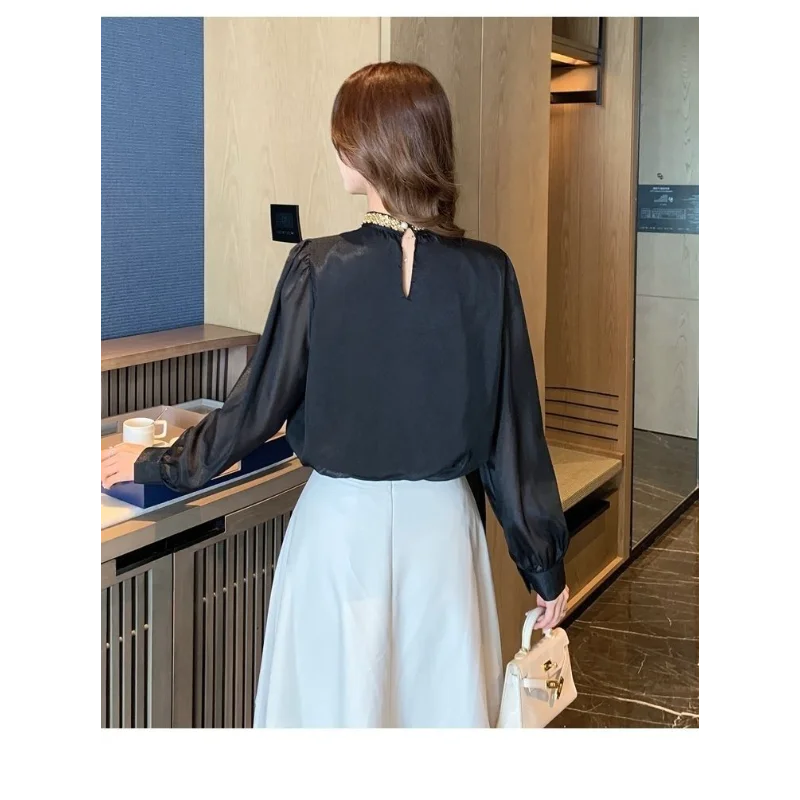 بلوفر نسائي جديد مخيط موديل 2025 بفيونكة موضة بلون سادة قمصان فضفاضة متعددة الاستخدامات غير رسمية بأكمام طويلة