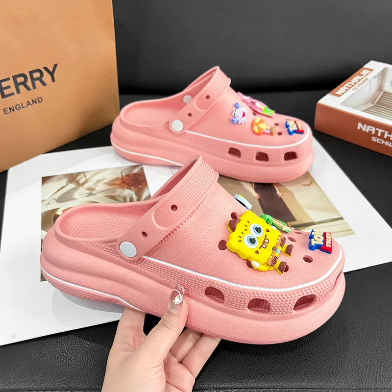 

New Design Fashion Cartoon Summer Sandals for Women Comfy Massage Beach Shoes Women Height-increasing Platform Clogs Big Size 41