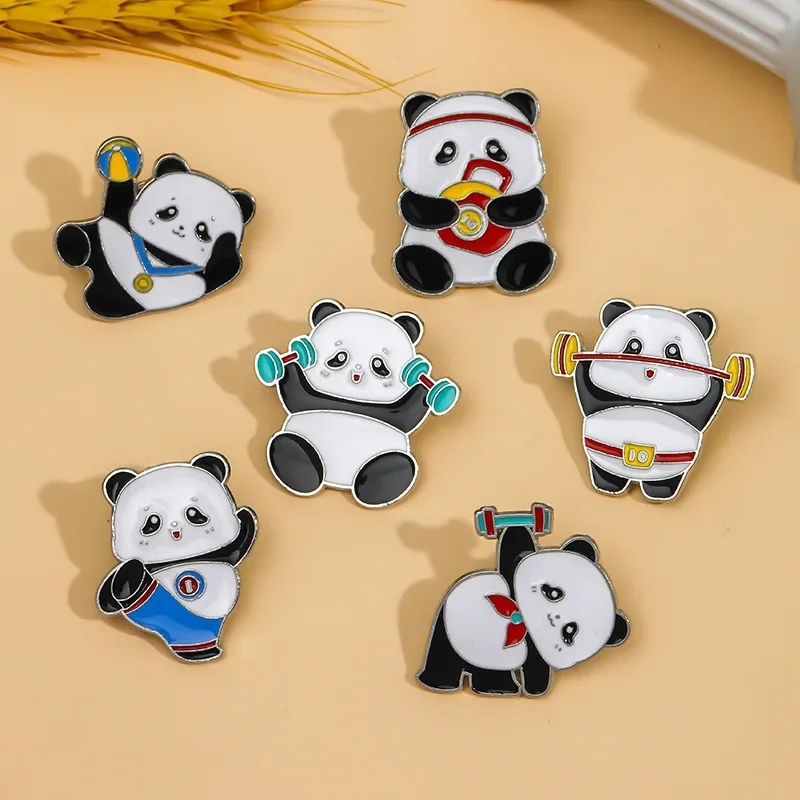 

Paris Games Panda Brooch Enamel Chinese Style Animal Badge Metal Weightlifting Dumbbell Kung Fu Bag Clothes Pins Gift Souvenir