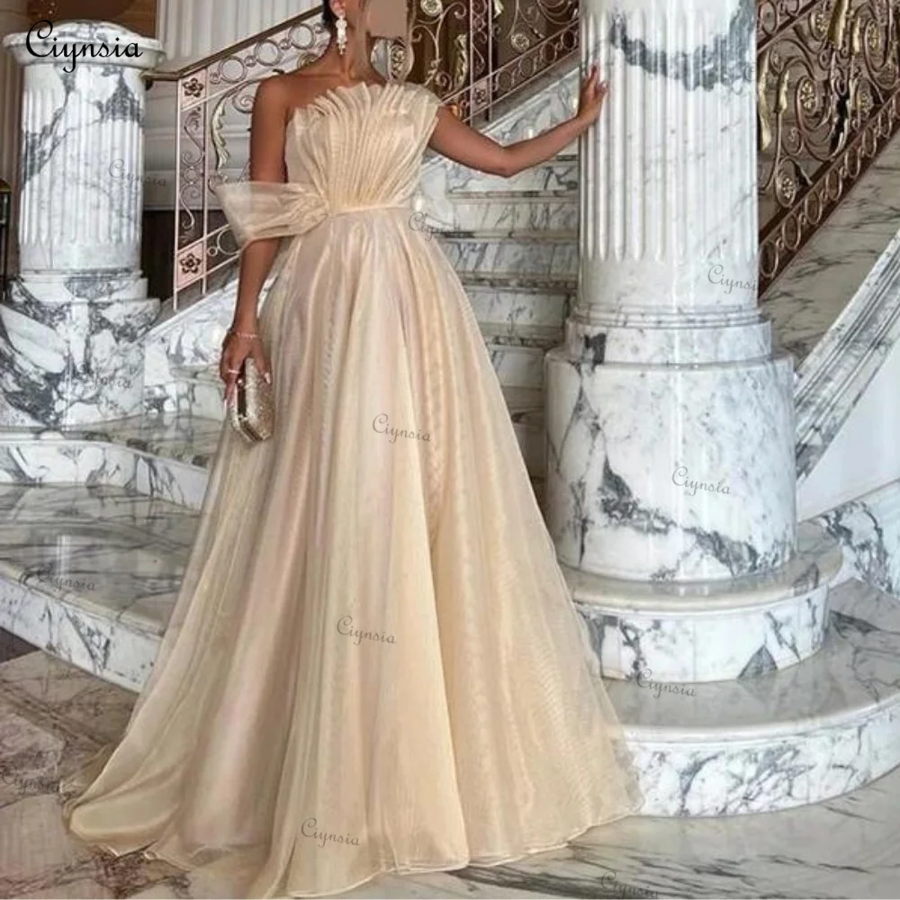 

Ciynsia Dubai Arabic Elegant Evening Gowns for Women A-Line Organza Champagne Formal Occasion Dresses 2025 New Vestidos De Gala