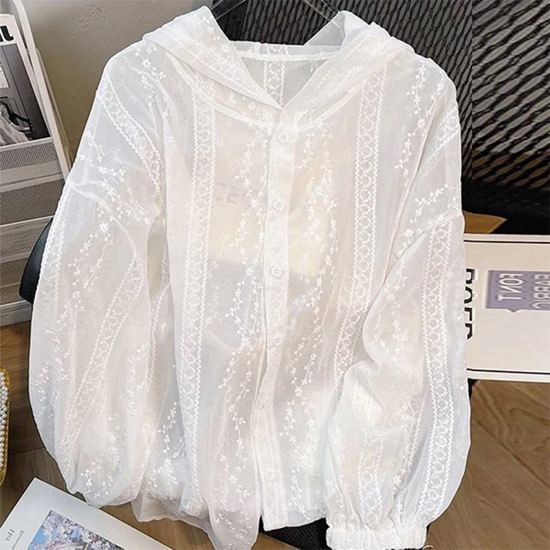 

White Lace Sunscreen For Women's Summer Thin Medium Length Fashion Hooded Cardigan Single Breasted Loose Coat Top