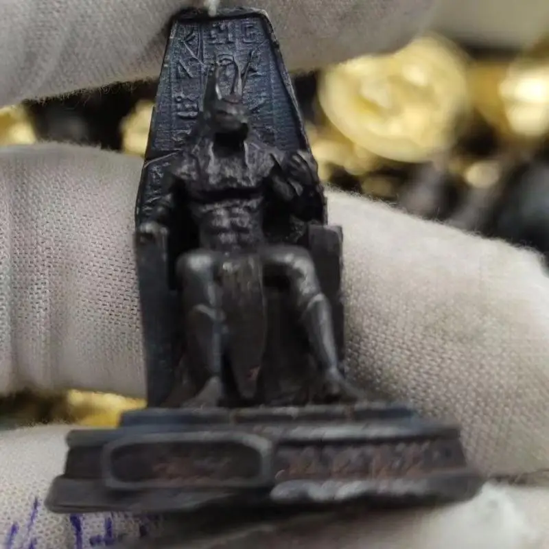 Pure Copper Aged Anubis Figurine Egyptian Underworld God Dog Head Statue Vintage Metal Model Desktop Collectible Display