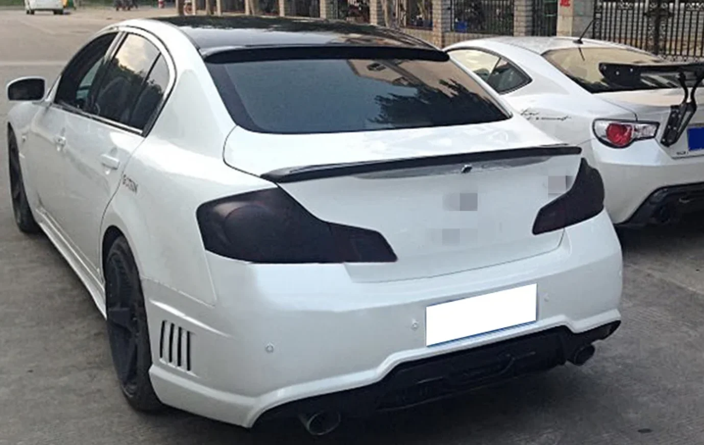 Trunk Lift Supports for Infiniti Q40 Sedan With Spoiler 2014-2015 absorbers for Automobiles with Springs Liftgate