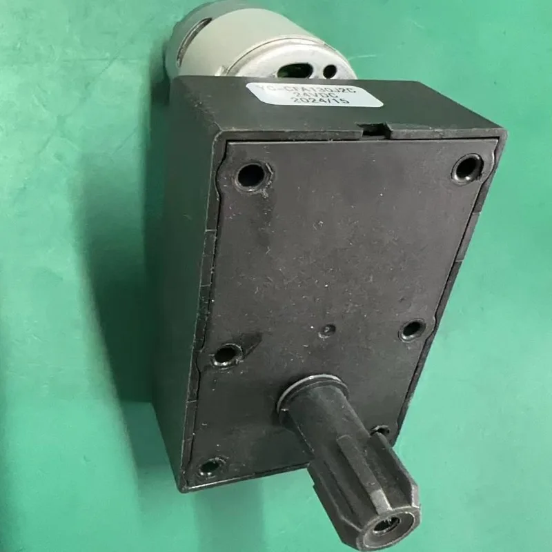 2PCS12V / 24V Powder Hopper Motor 130RPM For Coffee Juice Beverage Vending Machine Material Box Feeding Motor Spare Parts
