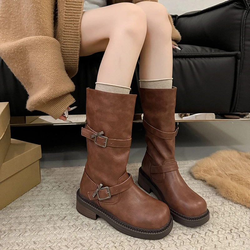 

Autumn New Mid-tube Boots Fashion Round Toe Sleeve Metal Buckle Platform Non-slip Block Heel Single Shoes