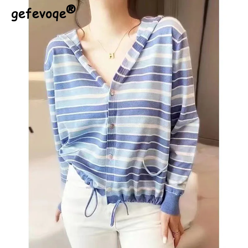 

Fashion Striped Color Matching V-neck Knitted Cardigan for Women 2023 Spring and Autumn New Color Block Button Sporty Jacket