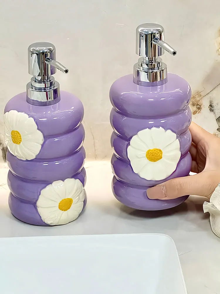 

410 мл креативный лосьон с ромашками, отдельно в бутылках, бытовой туалет, ванная комната, пресс-гель для душа, дезинфицирующее средство для рук, керамическая бутылка