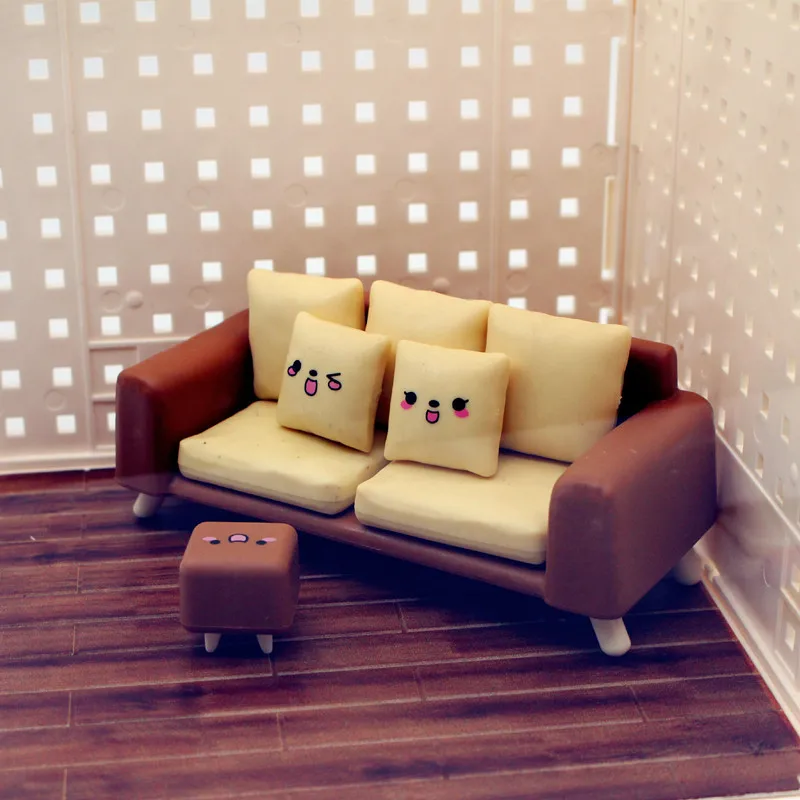 Creative Micro Scene Model for Dollhouse Living Room DIY with Miniature Sofa Figurines