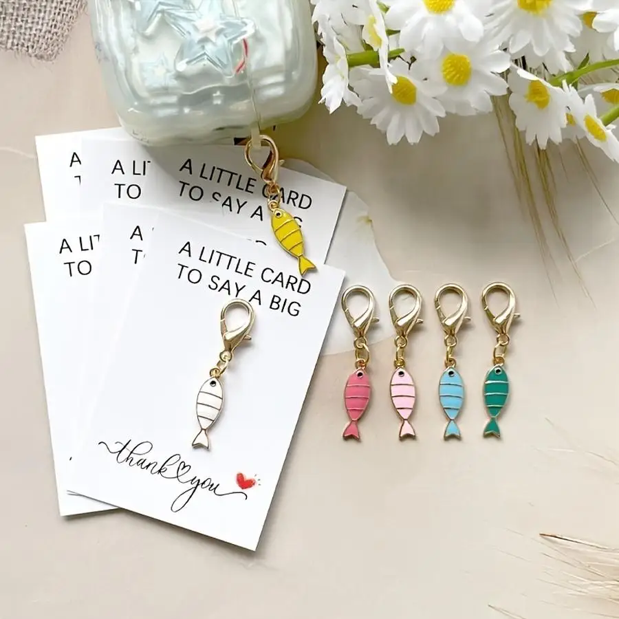 1/5/10/20/50/100pcs Colorful Little Fish Party Keychain Gift Bag Charm + s 