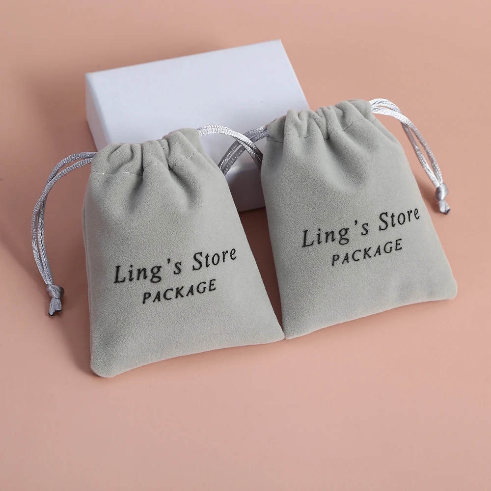 

50 Custom Logo Jewelry Packaging Bags Grey Small Velvet Gift Drawstring Pouch for Wedding Cosmetic Lipsticks Earrings Necklace