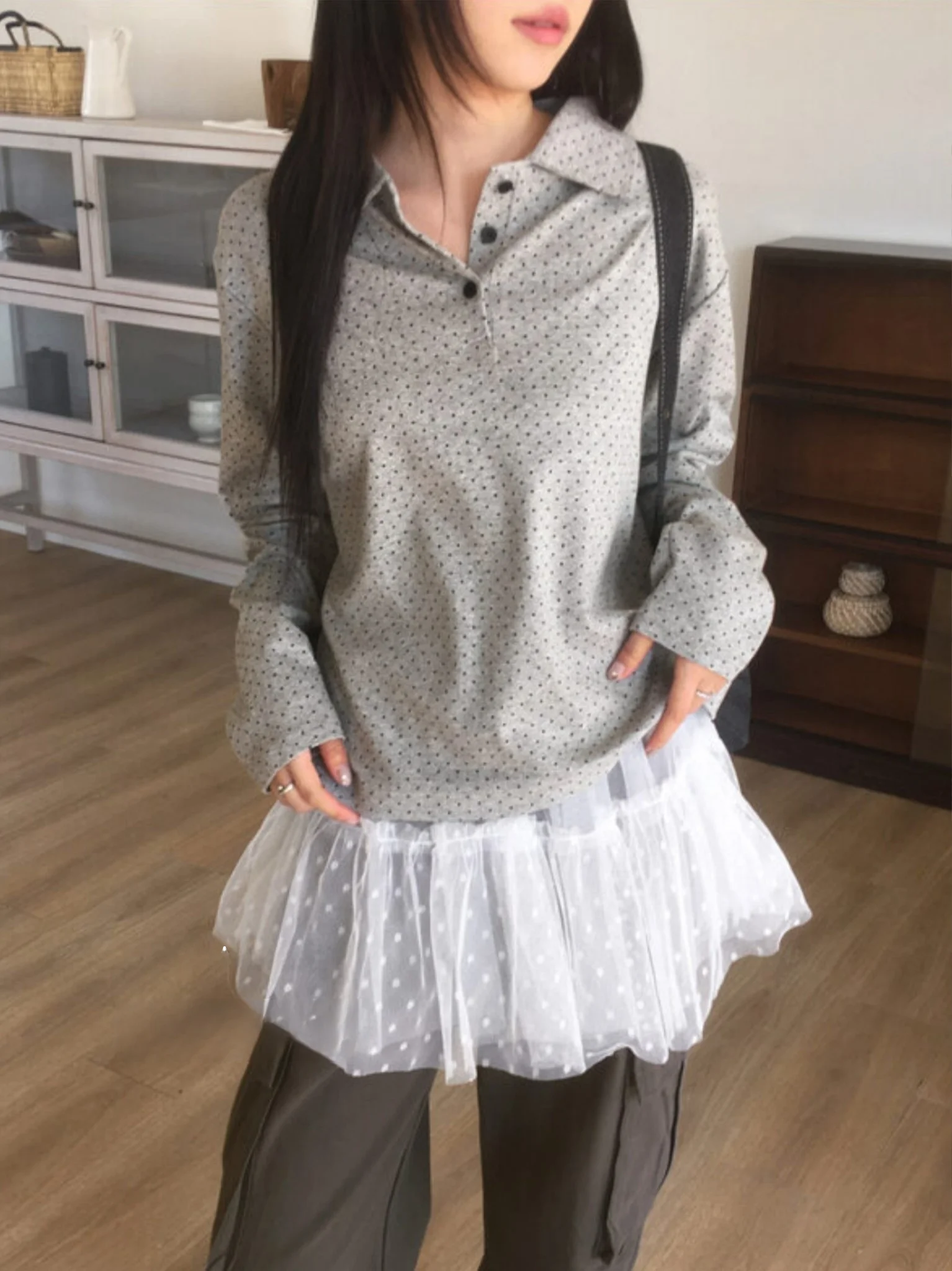 

Unique SEI Korean Style Long Sleeve Shirt Polka Dot T-Shirt Soft Casual Versatile Base Layer Top Button up Women's Fashion