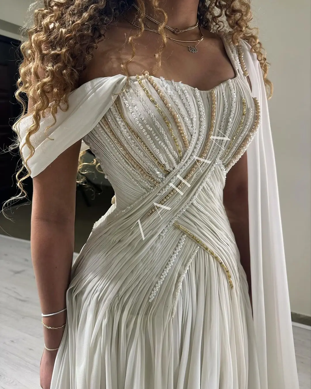 White Prom Dresses Off Shoulder Side Slit 2024 Tulle Beadings Long Evening Gowns Sweetheart Women Formal Wedding Party Dress