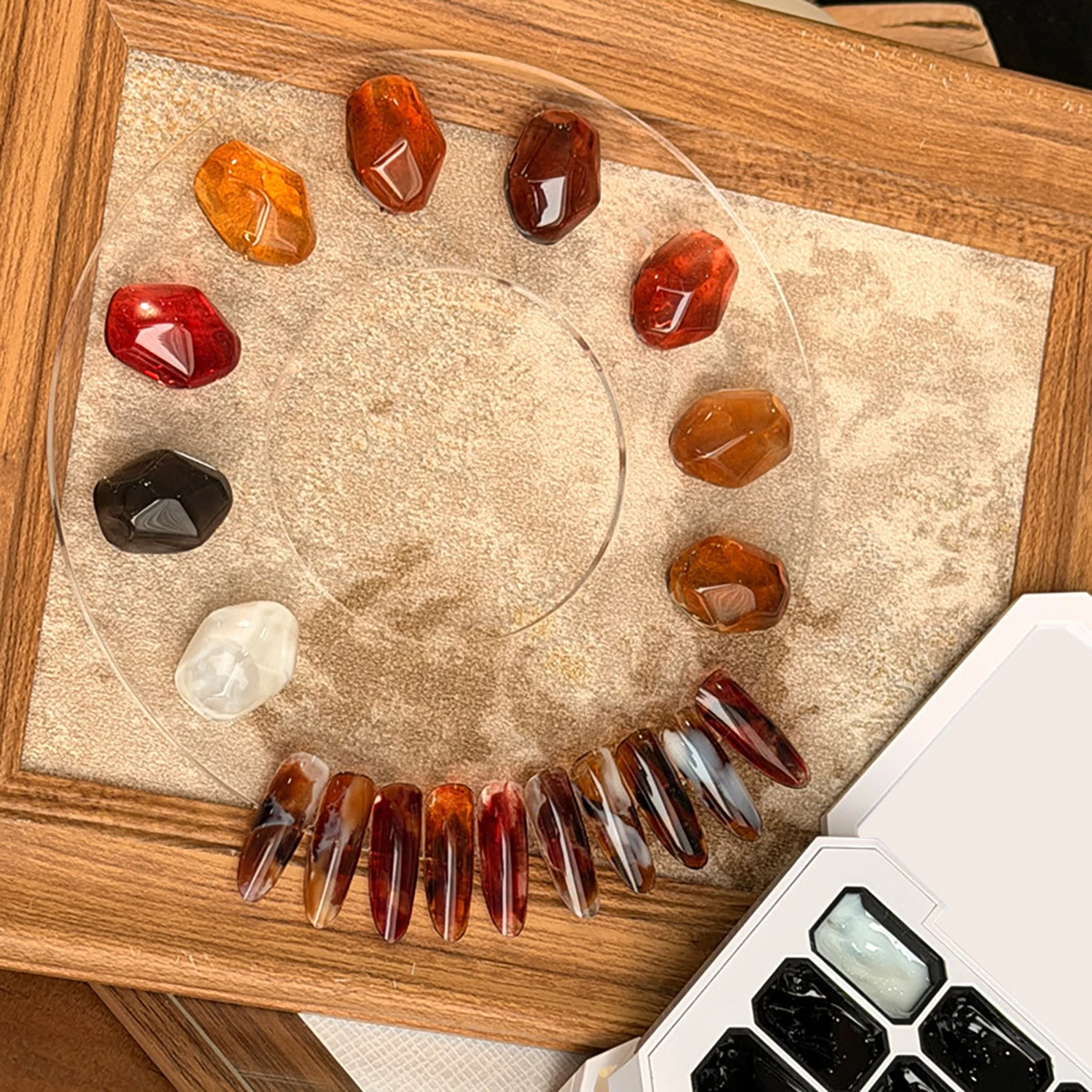 9-Fächer Nagelkunst-Glas-Ombre-Pudding-Gel - 2026 Herbst Neuheit Eis-Klar Karamell-Bernstein Glas-Ombre Nagelkunst Herbst-Winter-Essential – Detail 15