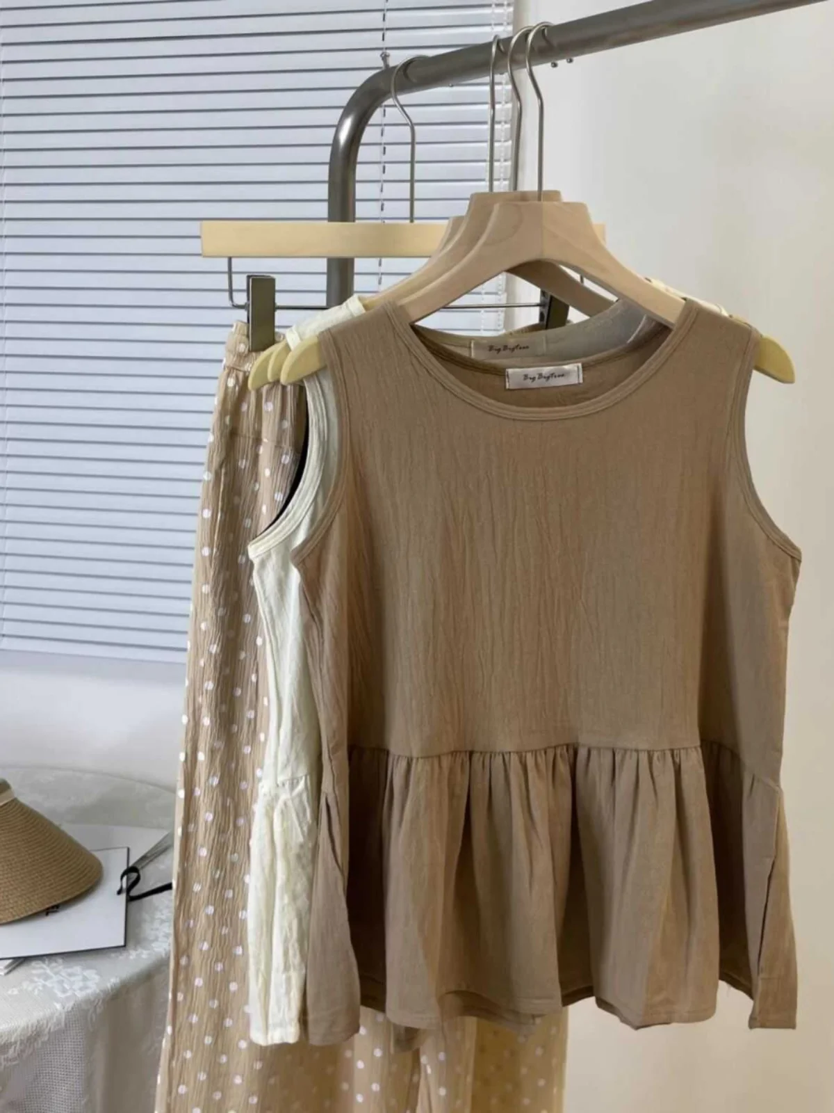 Japanese Sle Cotton Linen Svel Vest Doll irt Ruffle  Outerwear Women Loose Slimming T-irt Retro