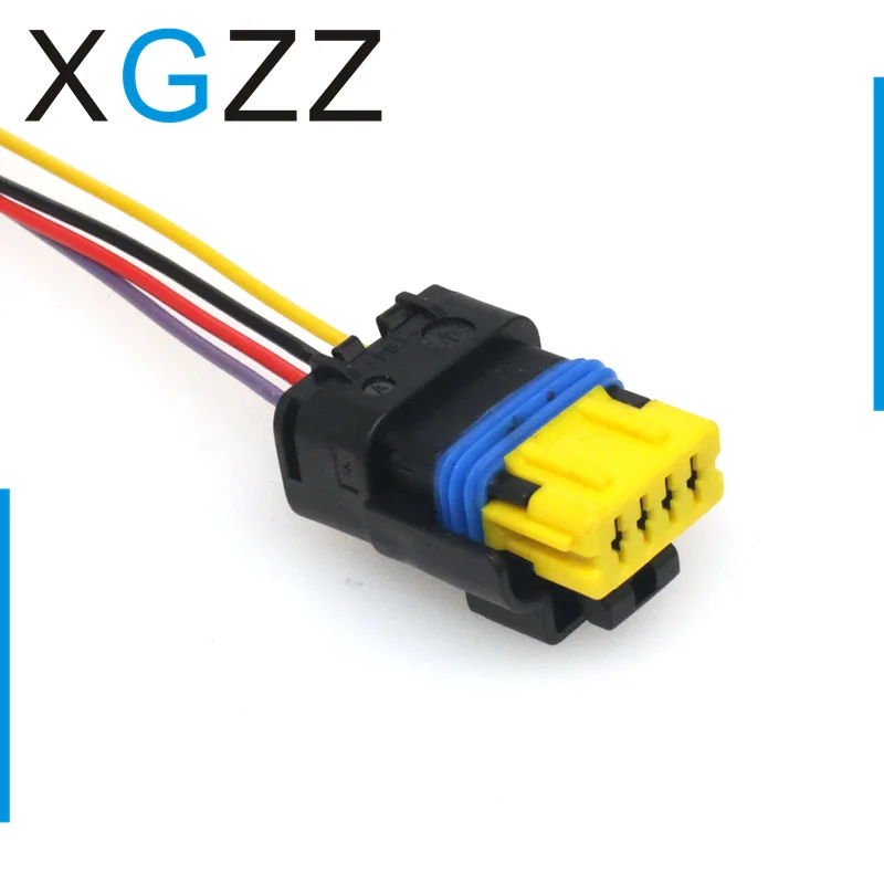 4P applicable to Dongfeng Citroen Elysee water temperature sensor plug, water temperature plug connector DJ7047A-1.5-21