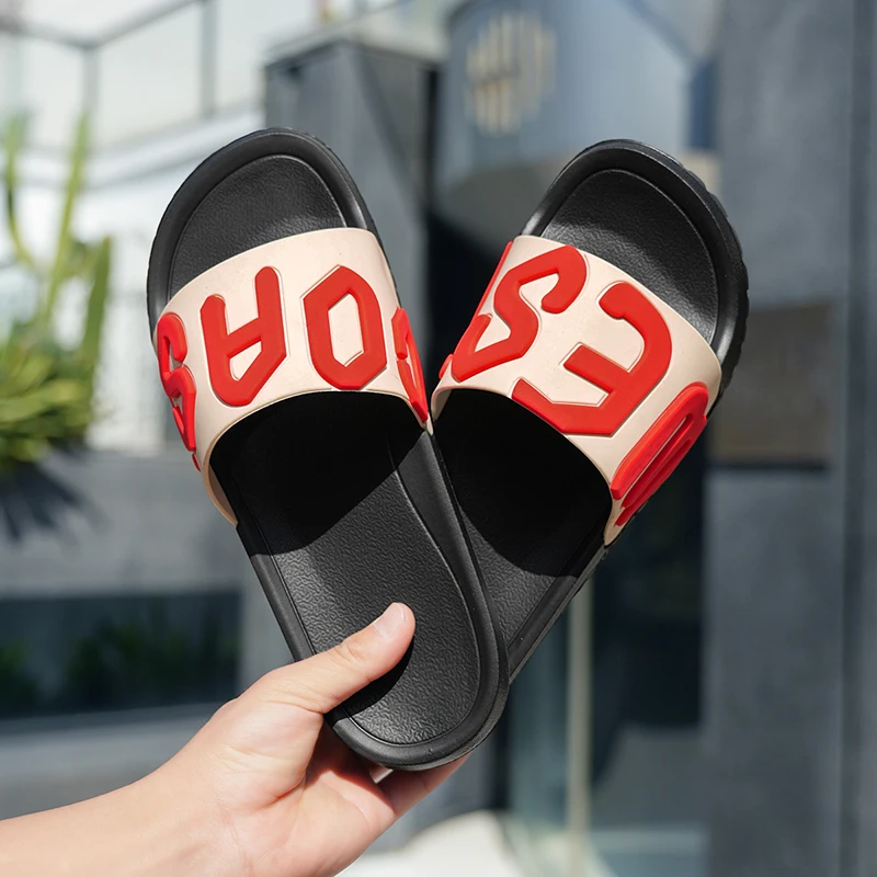 

Летние модные тапочки для мужчин, сандалии для дома и улицы, пляжные шлепанцы с толстой подошвой, мужские шлепанцы, летние нескользящие мужские тапочки для душа