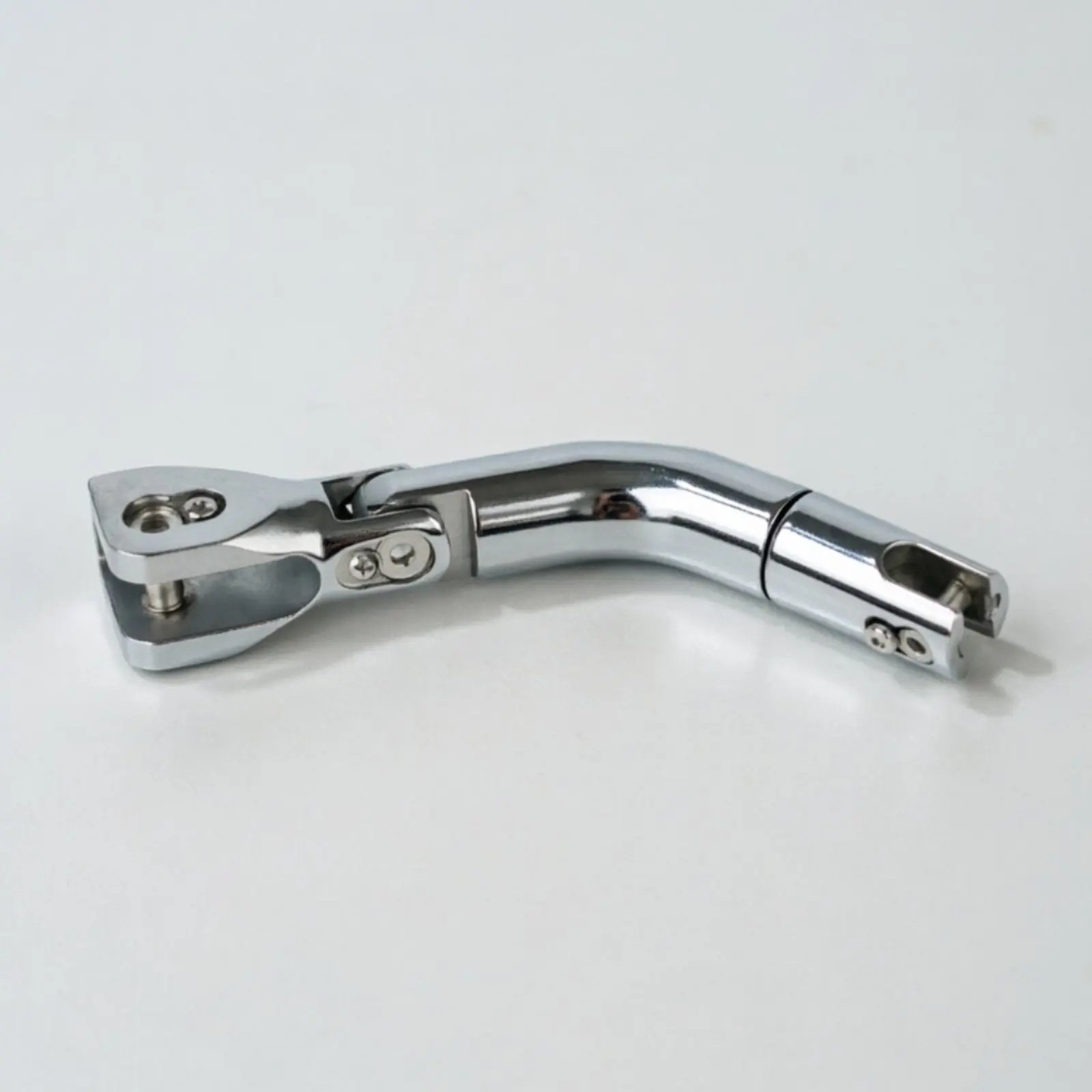 

Three-Section Anchor Connector 360 Degree Rotation Boat Anchor Connector Stainless Steel Swivel Shackle Corrosion Resistant