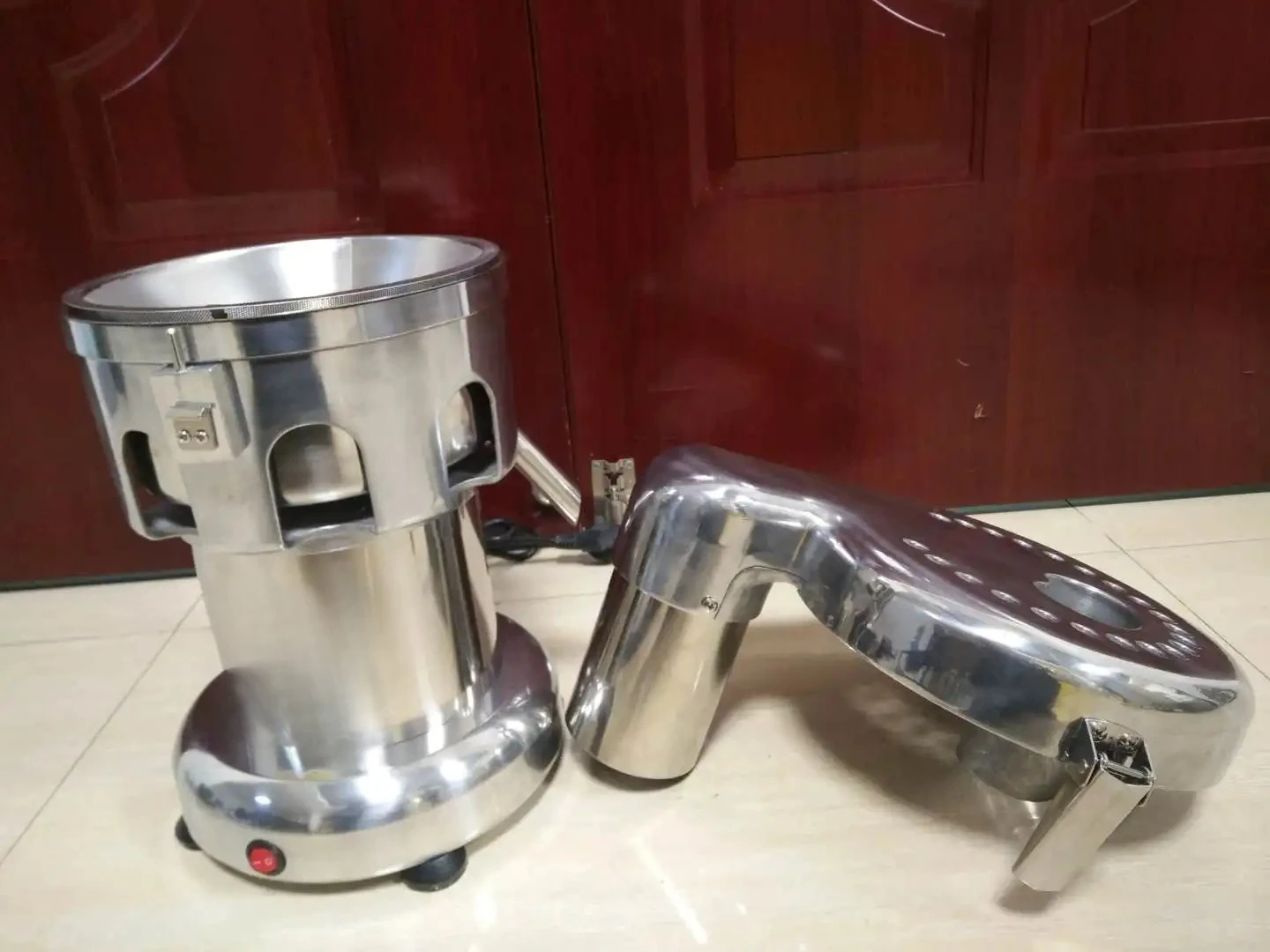 

Fruit Juice Extractor 80-100kg/h Output with Reliable Motor for Restaurants Food Shops Home Use - Commercial Grade Engine