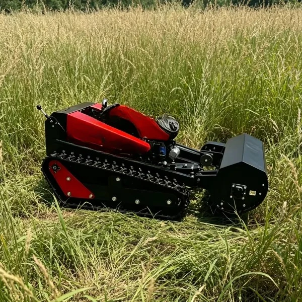 Single Cylinder Water Cooled  Remote Brush Mower For Farm Wild Grass Cutting Low Failure Rate