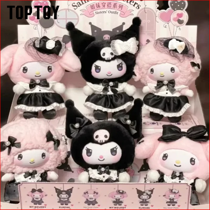 Top Toy Sanrio Kuromi Kitty Sisters Wear Serie Vinyl Blind Box Anhänger Mode-Spielzeug für Kinder Mädchen Neujahrsgeschenk Original