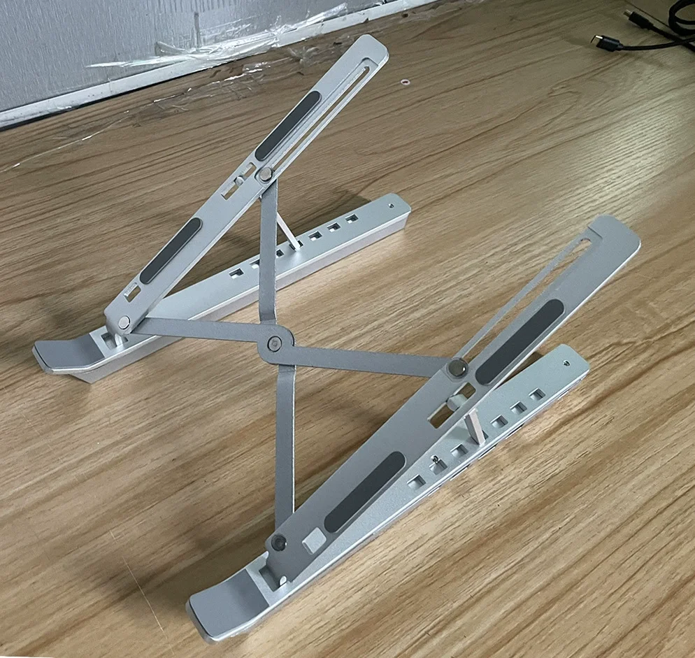 docking station Aluminum alloy luminous laptop stand folding heat dissipation desktop RGB tablet stand 3 USB ports 2 USB-C ports