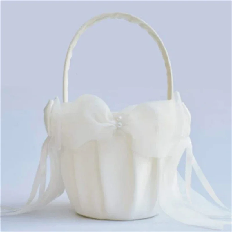 Wedding Baskets White Portable Flower Girl Basket Bow-knot Lace With Pearl Decoration Elegant Basket Party Decorations