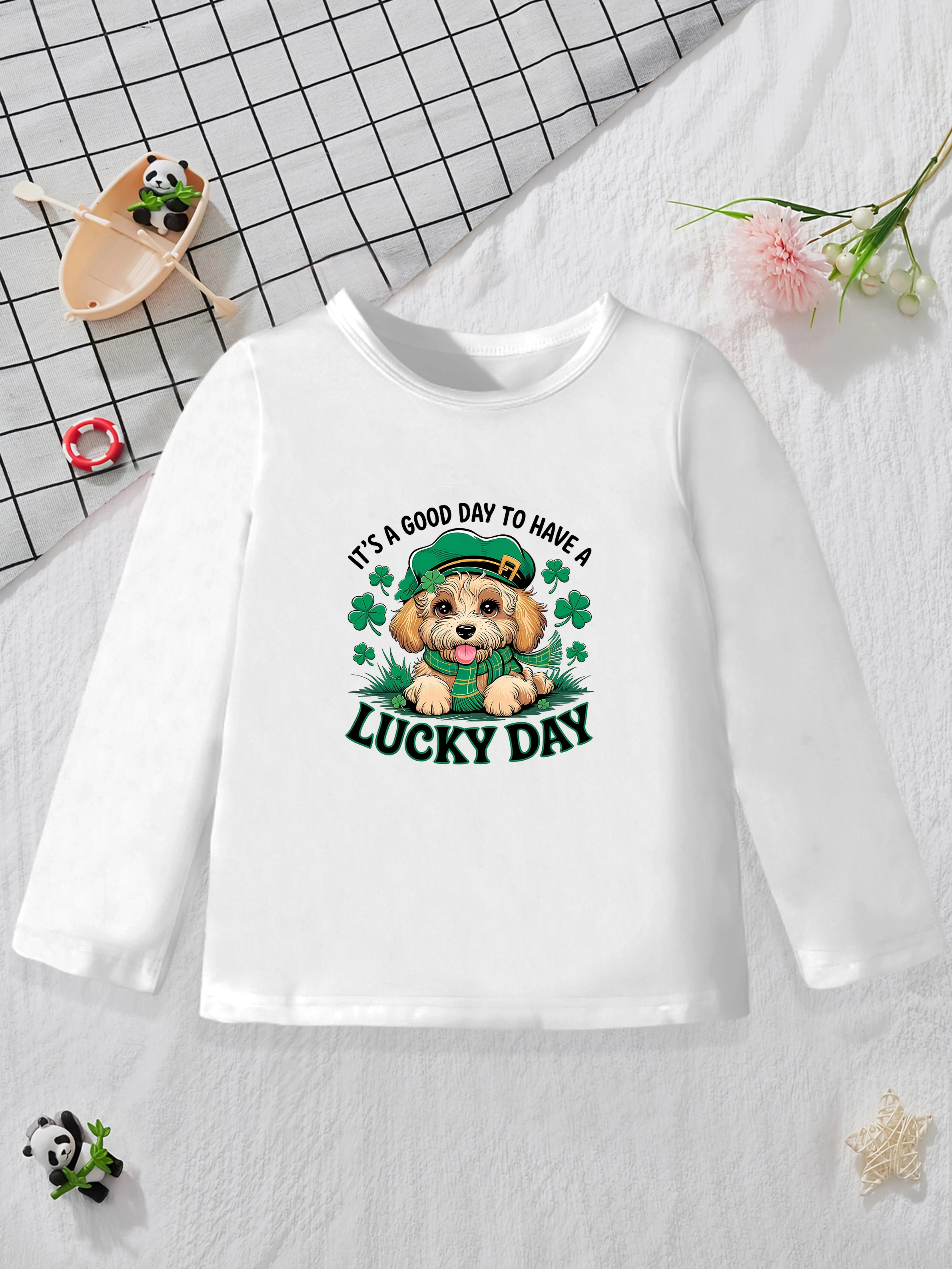 

1 шт.: Осенний повседневный базовый слой для мальчиков на День Святого Патрика с рисунком собаки и клевера