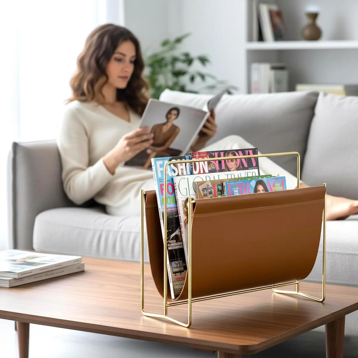 모던 브라운 레더렛 황동 도금 금속 바닥 잡지 랙 가정 및 사무실 장식용