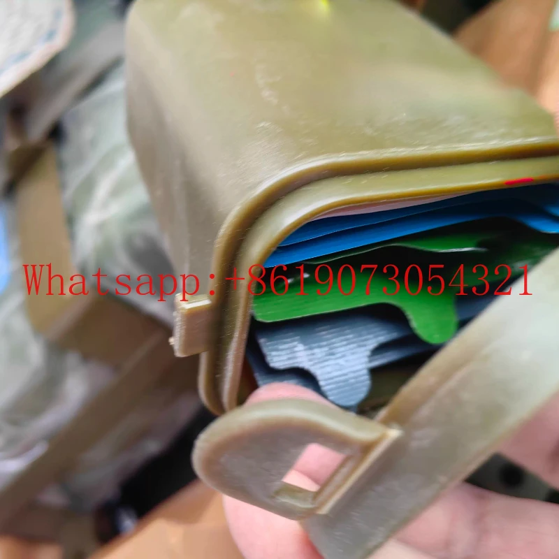 

FXH005 single soldier decontamination box single