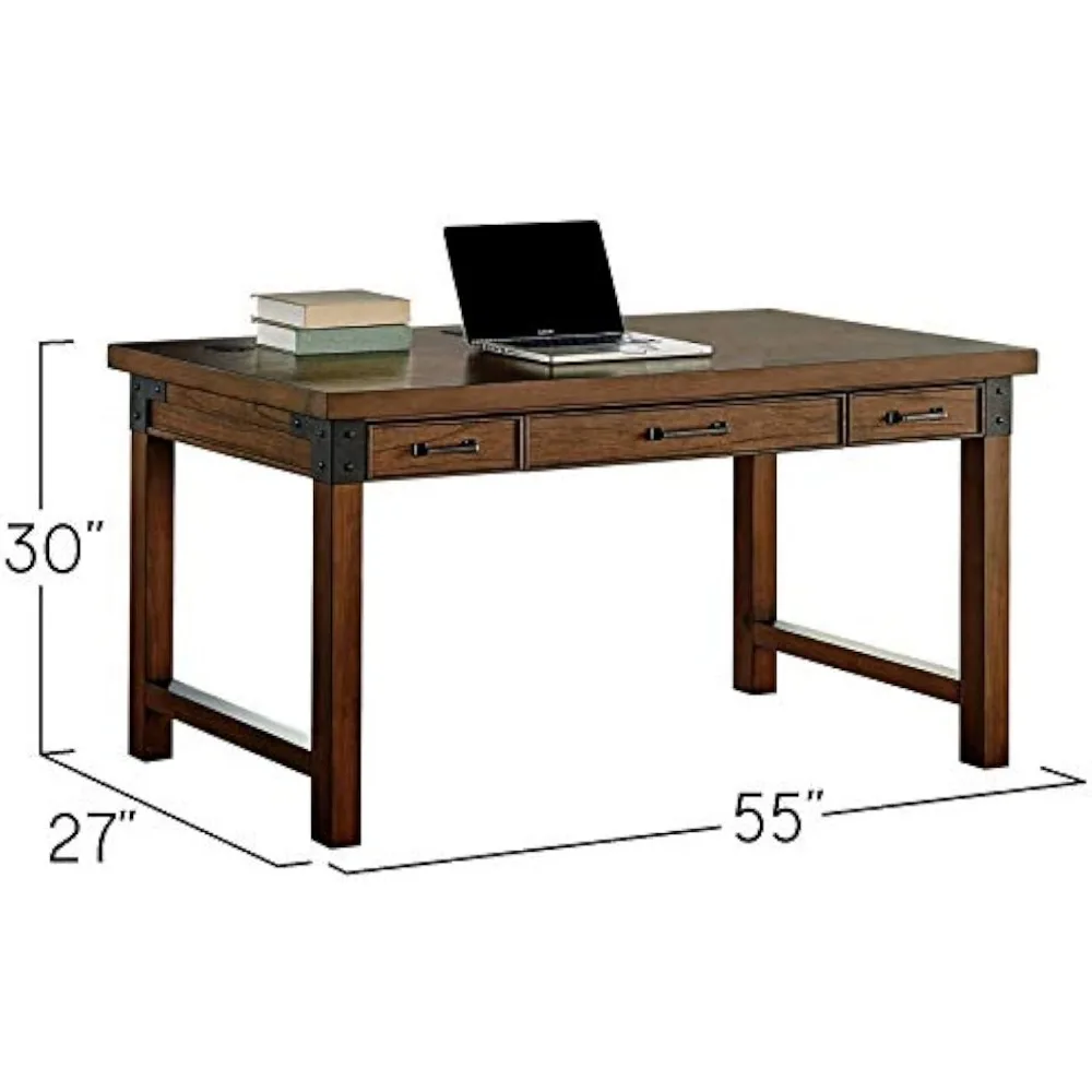 Escritorio marrón para escribir