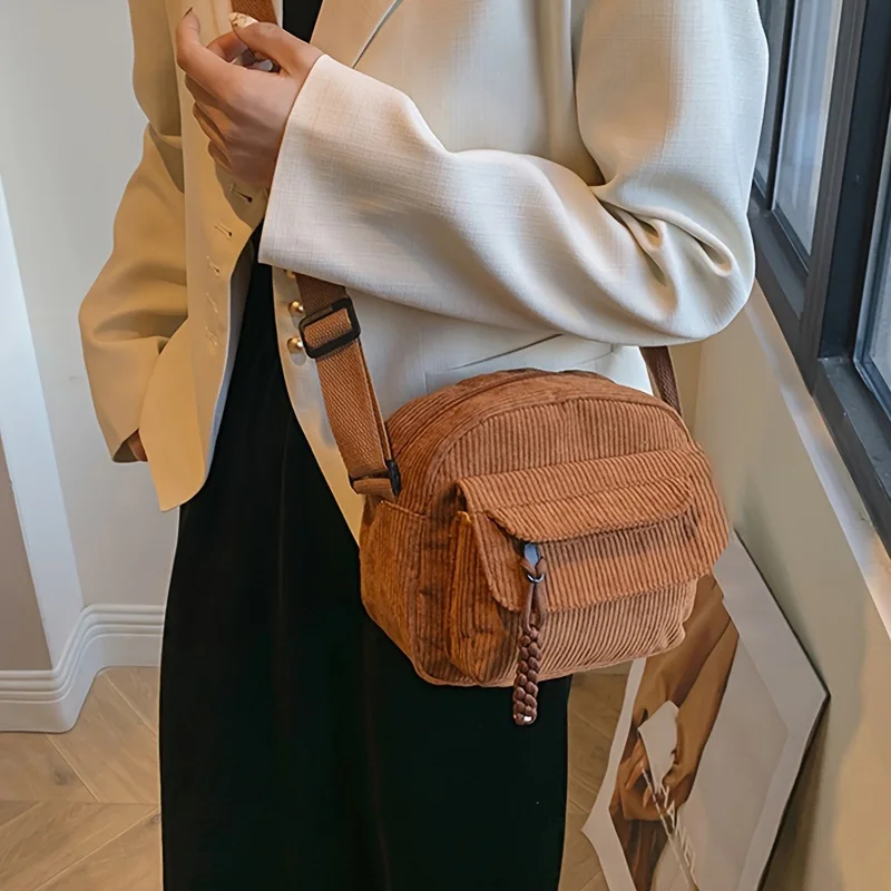Modische Damen-Cord-Umhängetasche mit mehreren Reißverschlüssen für den täglichen Street-Style-Reiseoutfit – Detail 4