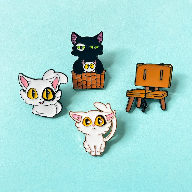 Anime Suzume No Tojimari Daijin Enamel Pin White Cat Bag Brooch Cartoon Animal Badge Denim Lapel Pin Jewelry Cosplay Accessories