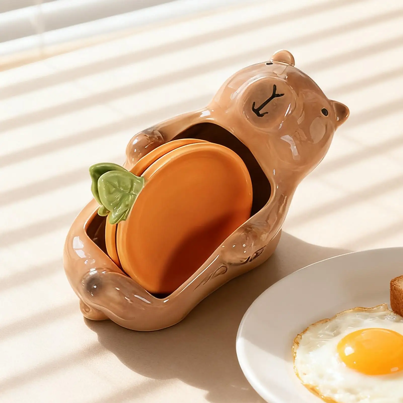 

Блюдо для соевого соуса, керамический контейнер для приправ с держателем для капибары, блюдо для соуса для дома, курят, ресторан, клецки, закуски