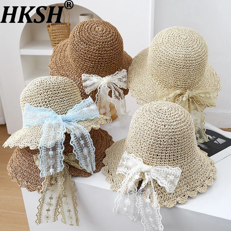

HKSH Summer New Women Bucket Hats Dome Wide Brim Spliced Bow Outing Travel Vacation Style Sweet Stylish Casual Straw Cap HK11649