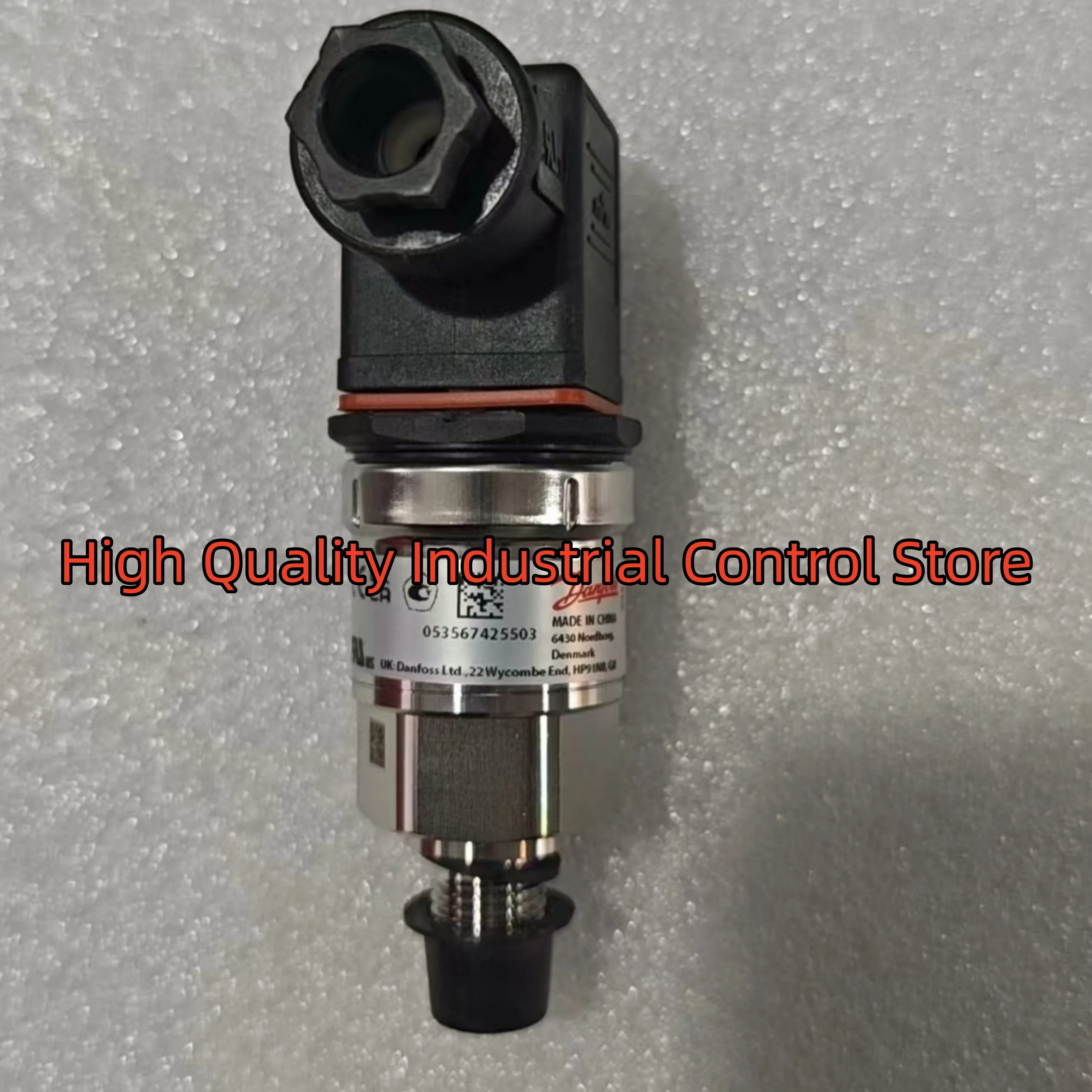 

060G7627 060G7631 Датчик давления 060G7635 совершенно новый