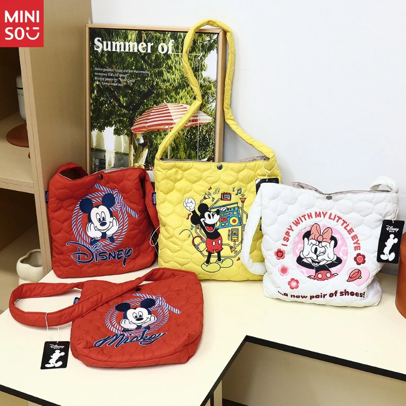 

Disney Winter Mickey Quilted Bag, Cartoon Embroidery Crossbody, Waterproof Large Tote