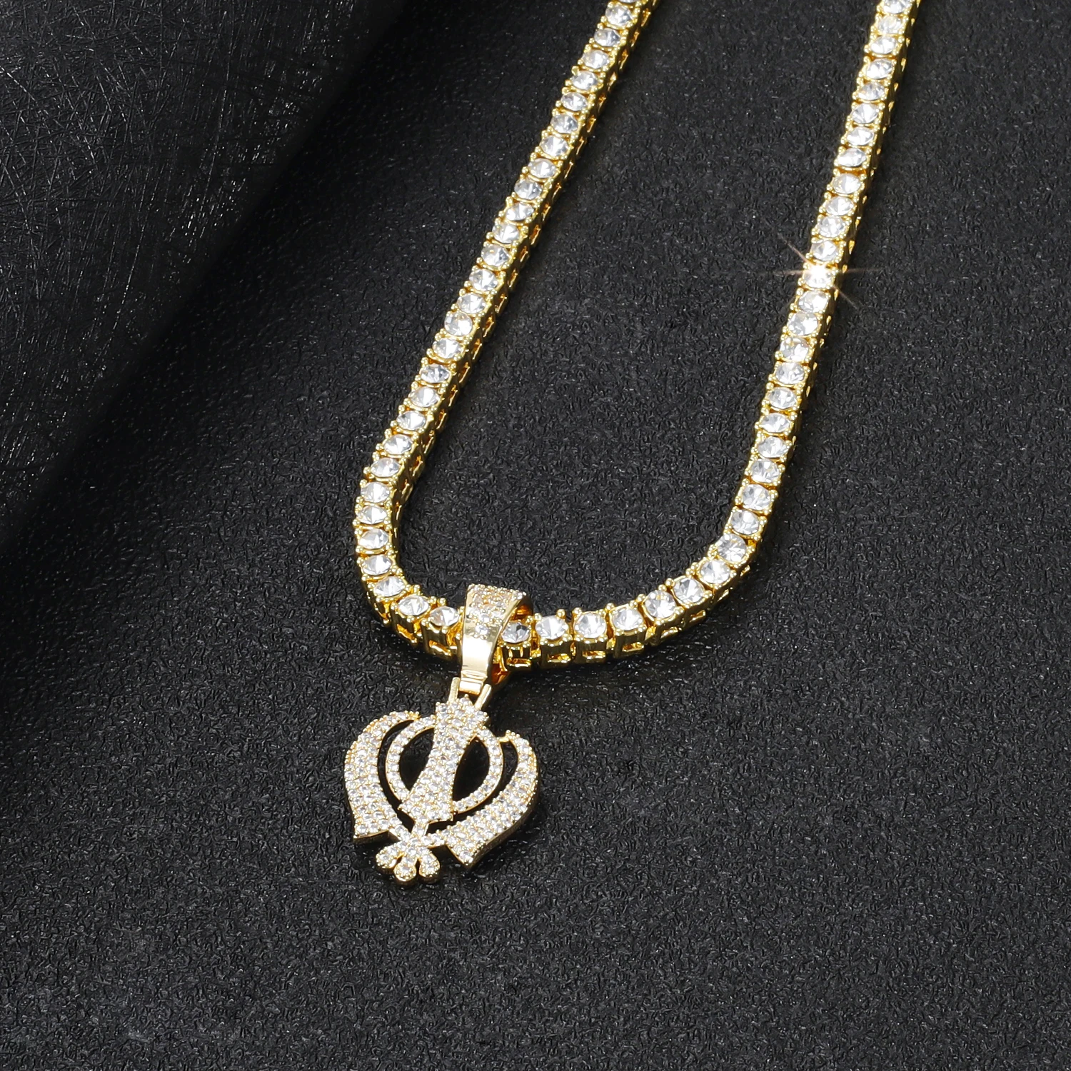 Sikh Symbol Necklace Indian Punjabi 18k Stainless Steel Full Diamond Jewelry for Commemorative Gift for Mother's Day