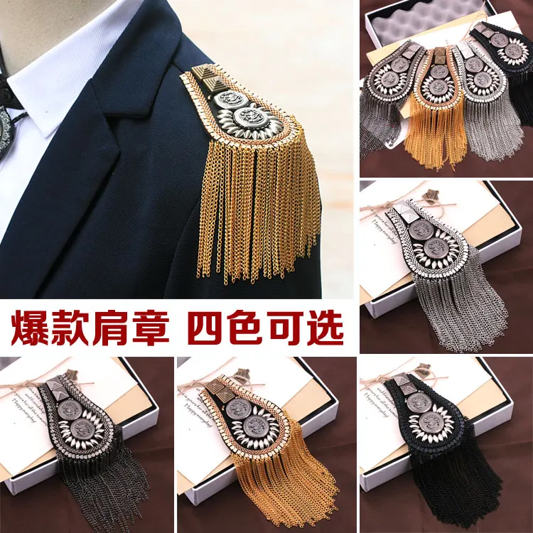 

Handmade vintage jewelery tassel big shoulder brooch epaulet /epaulettes spikes/escapulario blazer accessories/pin