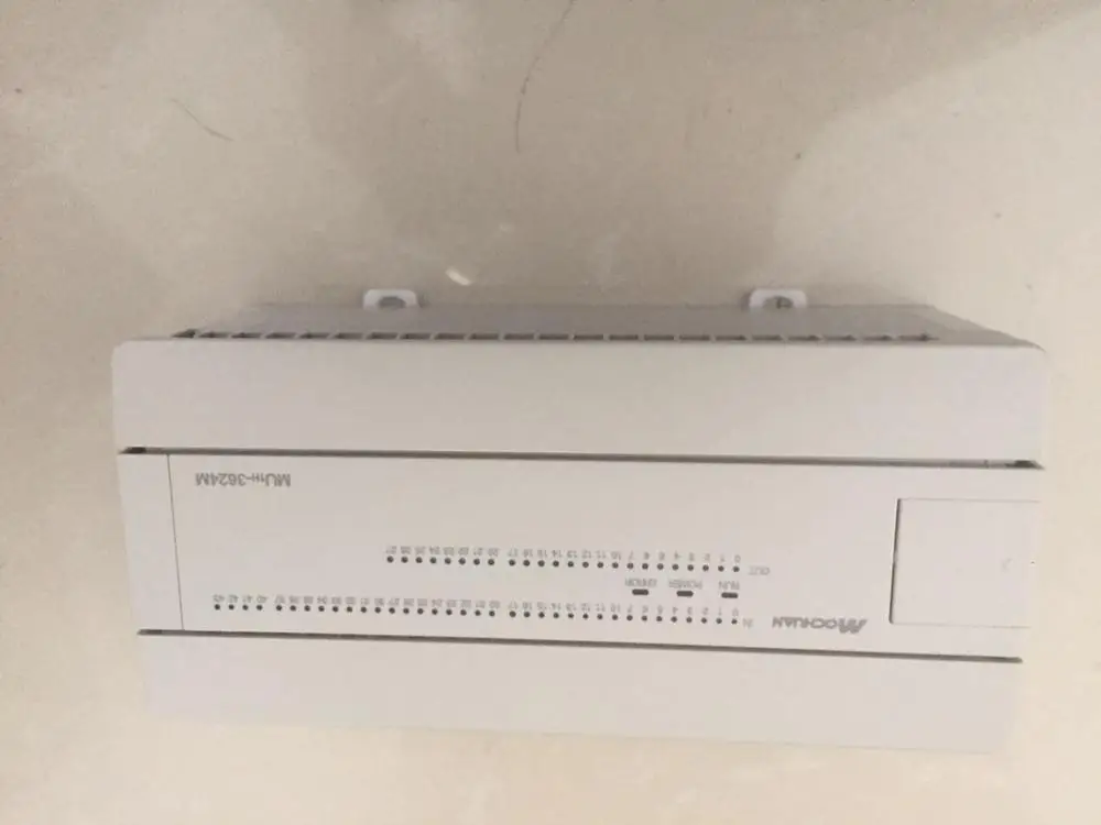 Mochuan High Speed Low-Cost PLC 64 I/O Analog Control Programmable Logic Controller with HMI for Industrial Automation