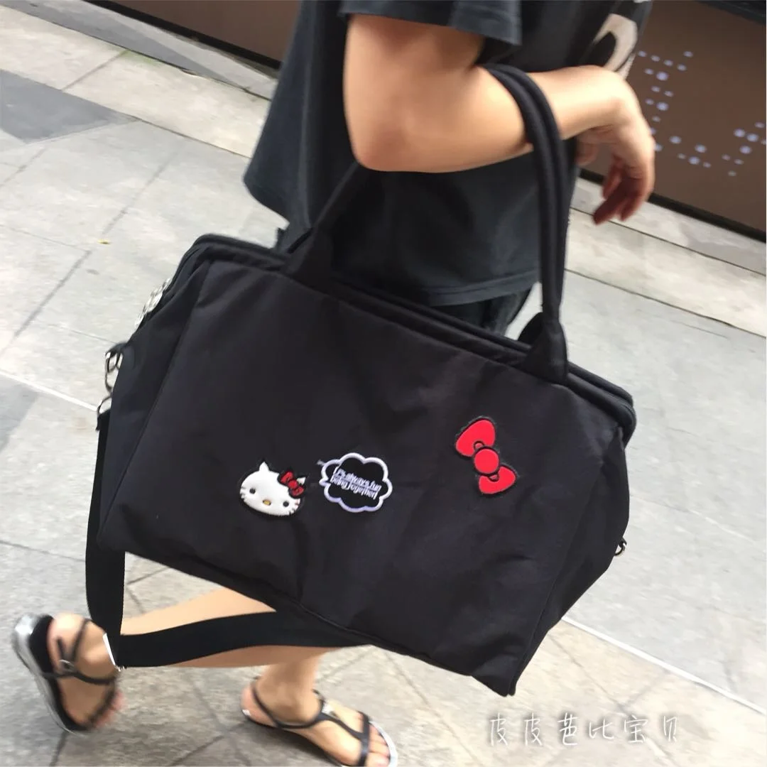 

Hello Kitty Large Capacity Shoulder Bag Cute Waterproof Messenger Handbag Multifunction Nanny Package Travel Storage For Women