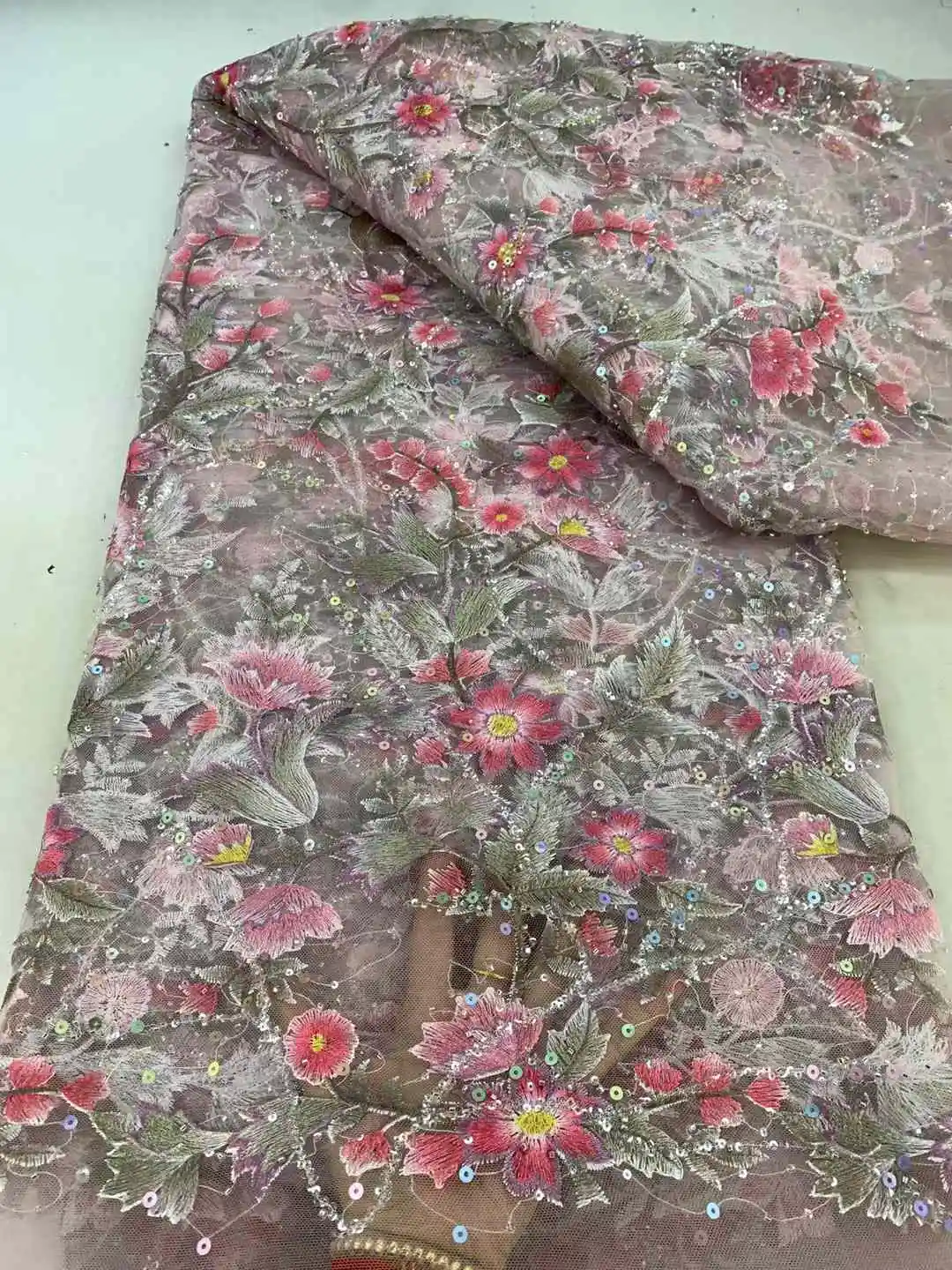 

2025 New African French Nigerian Lace Fabric With Beads Sequins Mesh for Embroidery Wedding Party Bride Sewing Dress